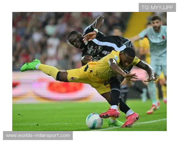 在AC米兰手机娱乐中体验丰富多彩的足球娱乐内容